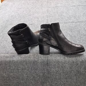 Baretraps Hensley Black Ankle Boots Strappy Block Heel Lug Sole